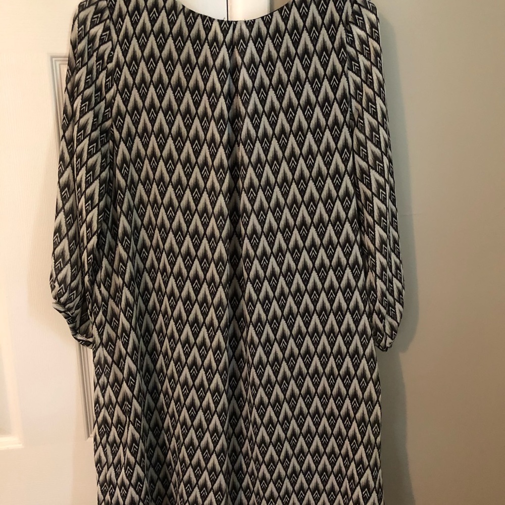 Women’s dress